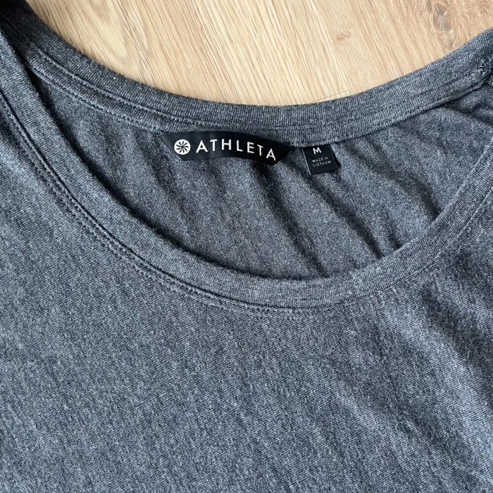 Athleta Treadlight Asymmetrical Relaxed Tee Medium Gray - Picture 4 of 8